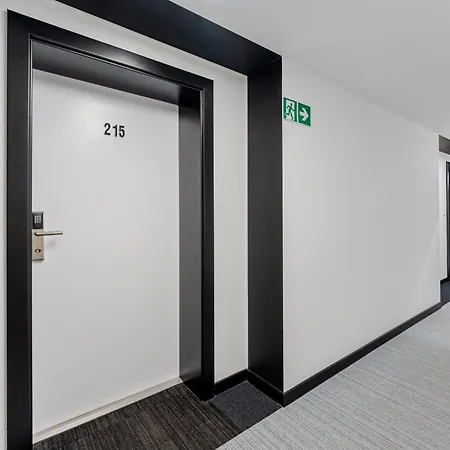 Apartamento Riverside Comfort By Bookinghost
