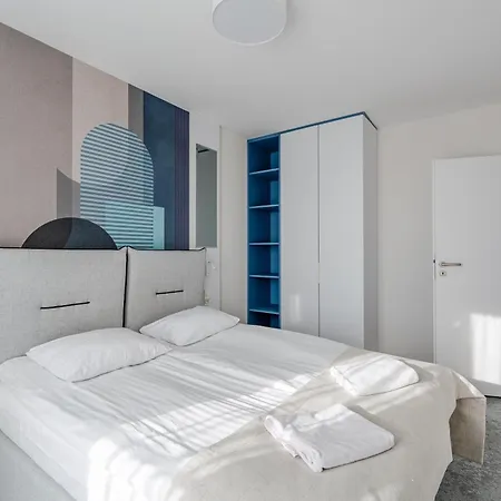 Riverside Comfort By Bookinghost Apartamento Kołobrzeg