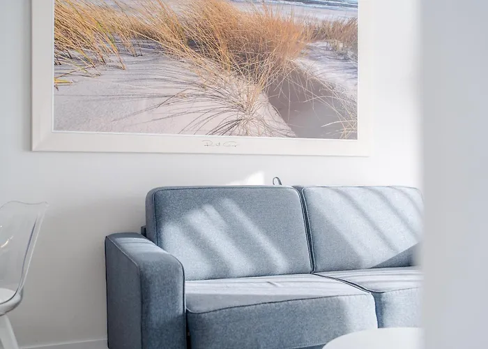 Riverside Comfort By Bookinghost